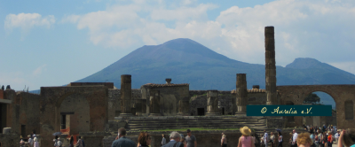 Sicht von Pompeji auf den Vesuv in Italien