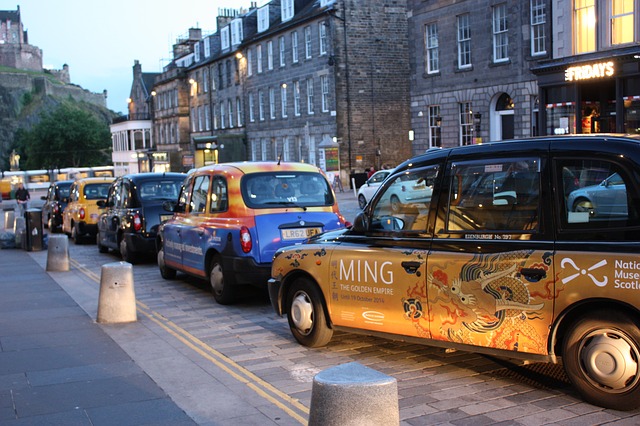 Taxi Edinburg / Schottland